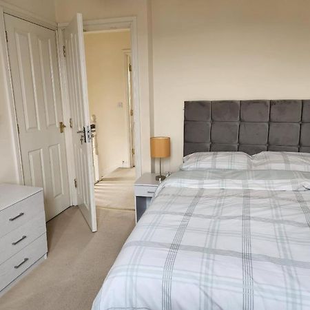 Comfy 3 Bedroom House In Leicester Esterno foto